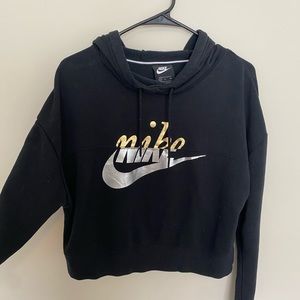 Womens nike crop sweatshirt